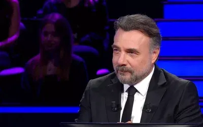 Oktay Kaynarca trafiğe karşı motosiklet tercih ediyor