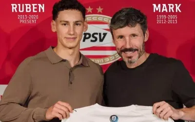 Mark van Bommel’in oğlu Ruben, babasının eski kulübüne imza attı.