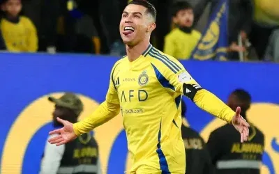 Futbolcu itiraf etti: Ronaldo’yla tokalaştığı için ellerini yıkamamış