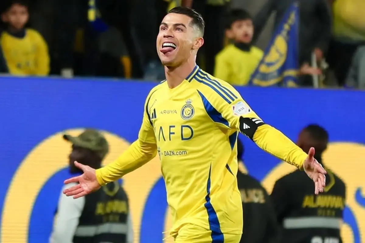unlu-futbolcu-itiraf-etti-ronaldo-yla-18866649_1421_amp.jpg