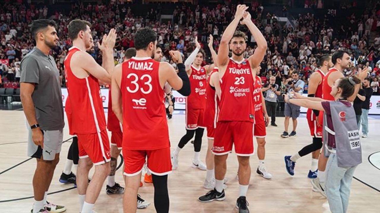 Sırbistan, EuroBasket 2025'te Estonya'yı Kolayca Geçti
