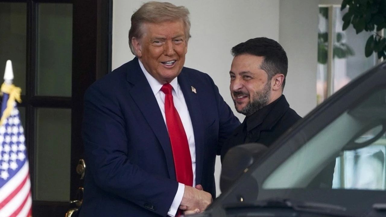 Trump ve Zelenskiy Beyaz Saray'da Buluştu