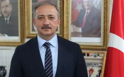 AK Parti Milletvekili Kadem Mete’nin aracı trafik kazası geçirdi