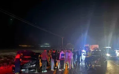 Bitlis’te trafik kazasında 4 kişi yaralandı