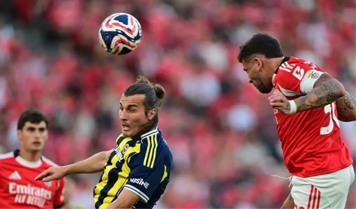fenerbahce-nasil-tur-atlar-benfica-fenerbahce-18987909_9936_amp.jpg