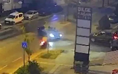 Bursa’da 16 Yaşındaki Motosiklet Sürücüsü Kaza Yaptı