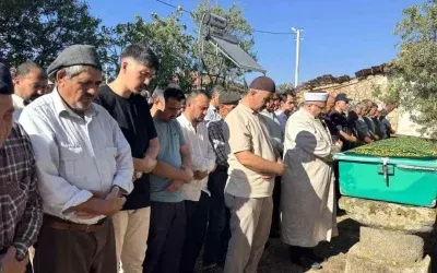 Mevlüt Altungeyik Depremde Toprağa Verildi