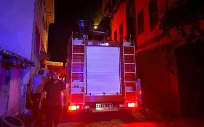 Hisarcık’ta hızlı müdahale ile ev mutfak yangını kontrol altına alındı.