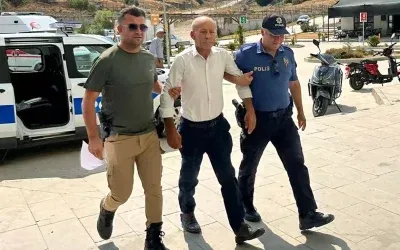 Otobüs Şoförü Tutuklandı, Cenazeler Defnedildi