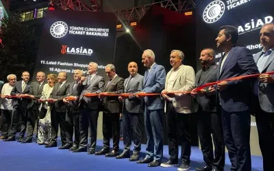 Ticaret Bakanı Bolat: Yıl sonunda ihracat hedefimiz 390 milyar dolar!