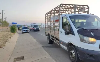 Edirne’de Koşucu Kamyonet Aynasına Çarptı, Yaralandı