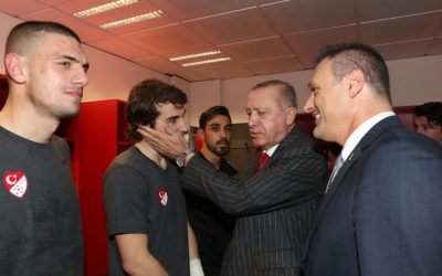 Erdoğan, Basketbol Takımını Kutladı