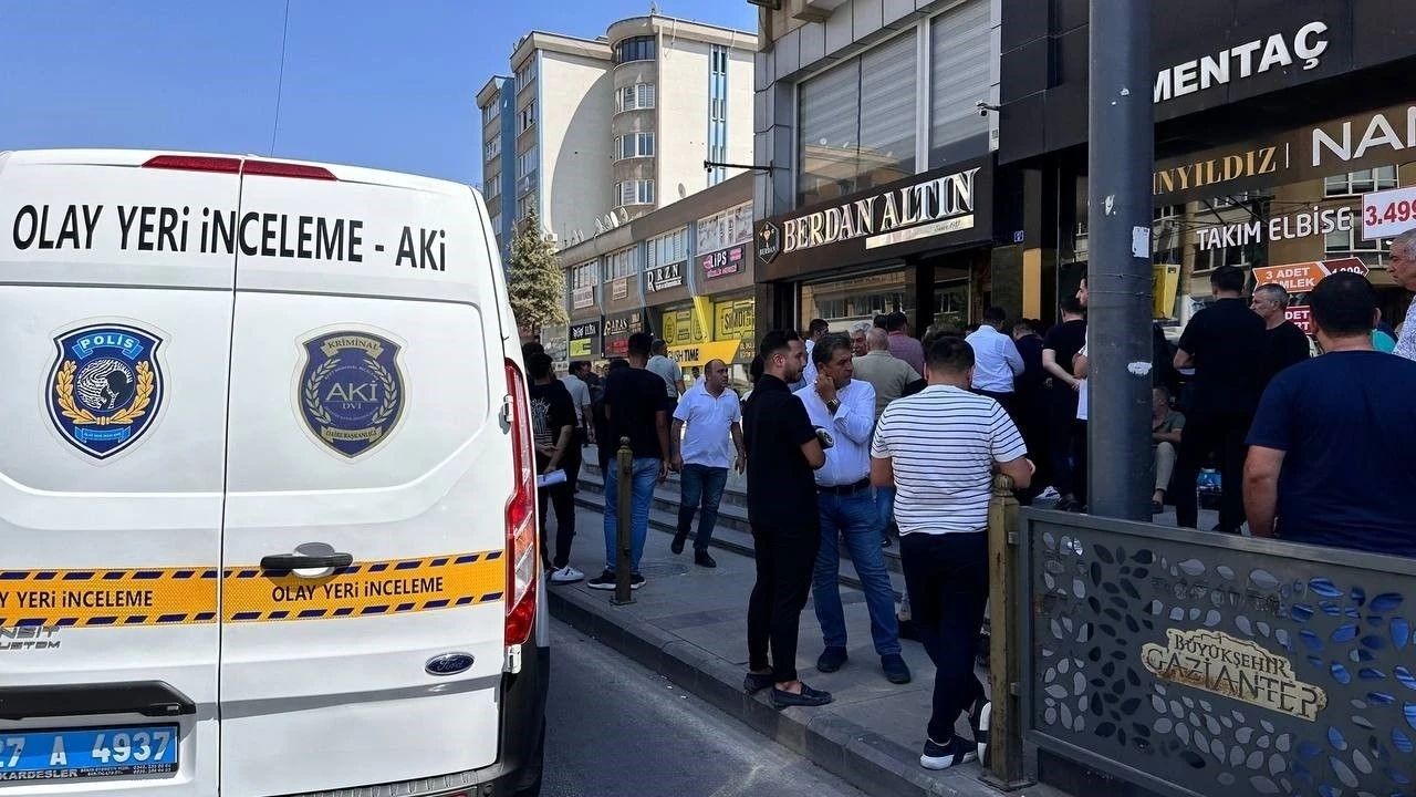 Osmaniye'de Kuyumcu Dükkanında İki Ölü Bulundu