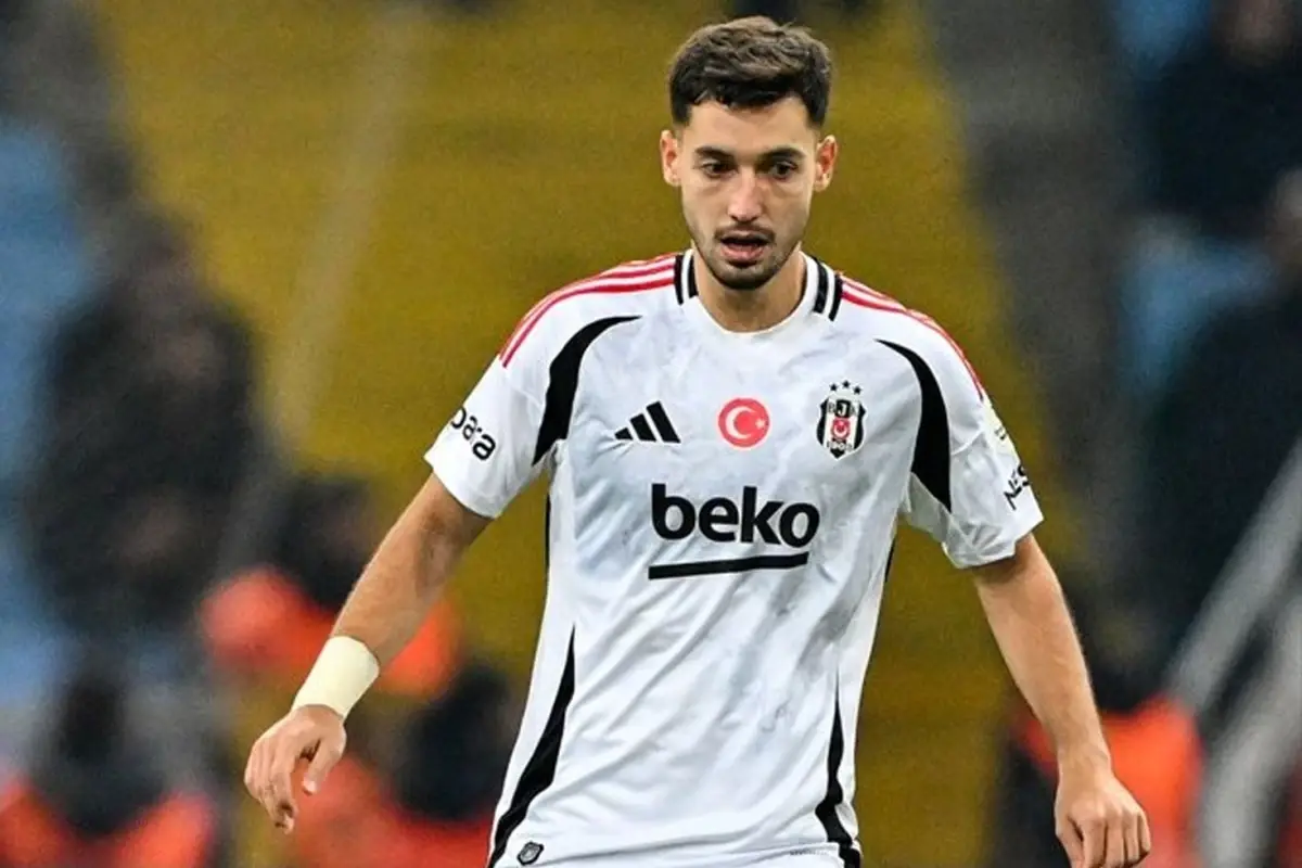 besiktas-ta-veda-tayyip-talha-nin-yeni-takimi-19022862_5127_amp.jpg