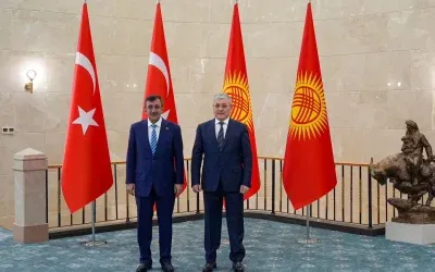 Cevdet Yılmaz Kırgızistan’da Ekonomik İşbirliğini Artırdı