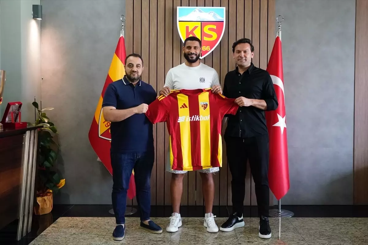 kayserispor-fasli-futbolcu-youssef-ait-bennas-19014776_amp.jpg