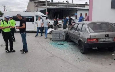 Kütahya’da Minibüs ile Öğrenci Servisi Kaza Yaptı: 7 Yaralı
