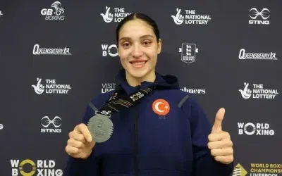 Milli Boksör Büşra Işıldar Dünya İkincisi oldu