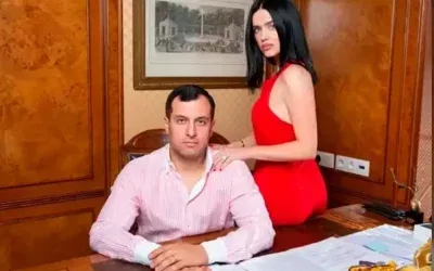 Putin taraftarı siyasetçi, bağlı ellerle ağaçta ölü bulundu