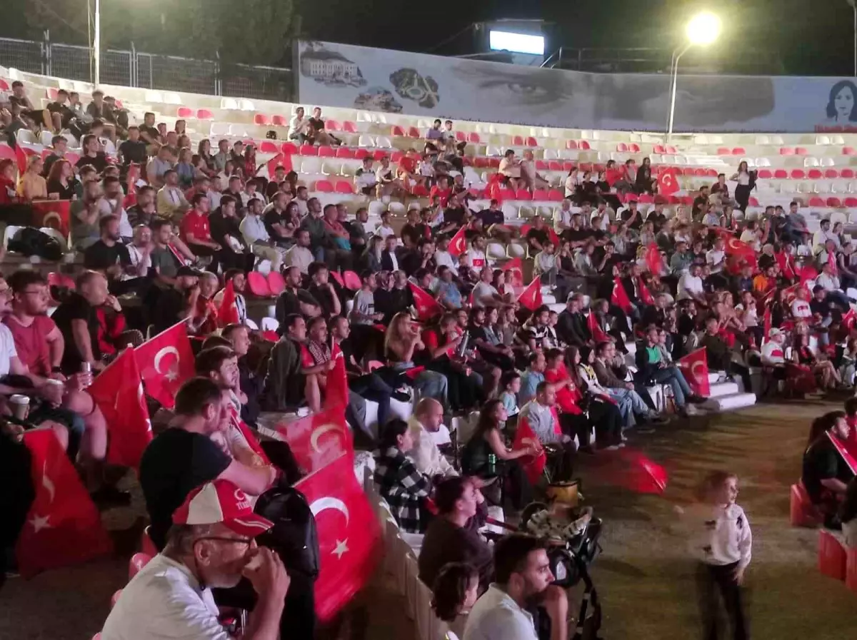 tekirdag-da-turkiye-nin-yunanistan-galibiyeti-19043153_amp.jpg