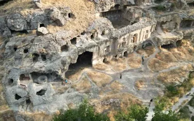 Türkiye’de 800 yılın efsanesi: Cami üzerinde kilise