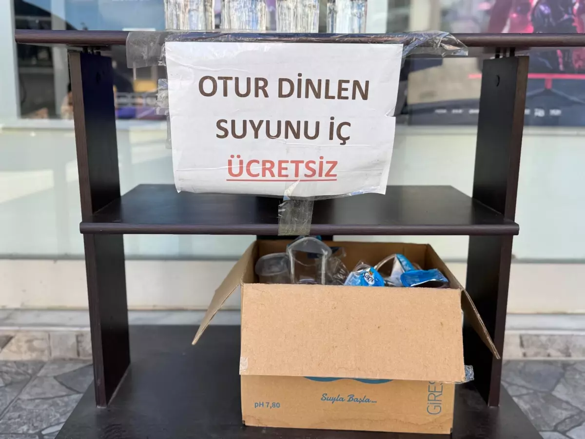 yokusta-yorulanlara-ucretsiz-su-ve-dinlenme-i-19036322_amp.jpg