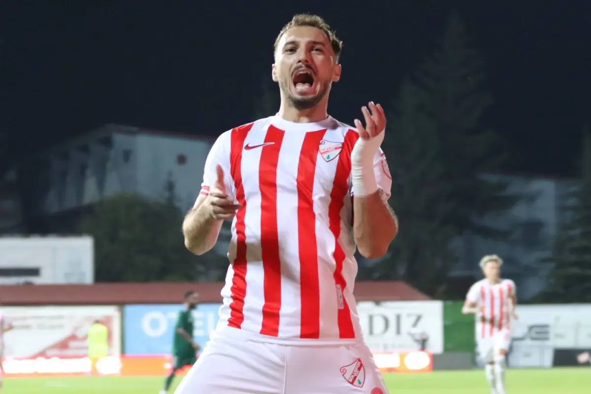 1-lig-e-damga-vuran-adam-9-macta-10-gole-katki-19122052_5457_amp.jpg