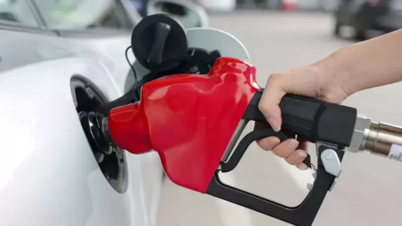 2 Ekim 2025 Güncel Akaryakıt Fiyatları Benzin ve Motorine Zam veya İndirim Var mı