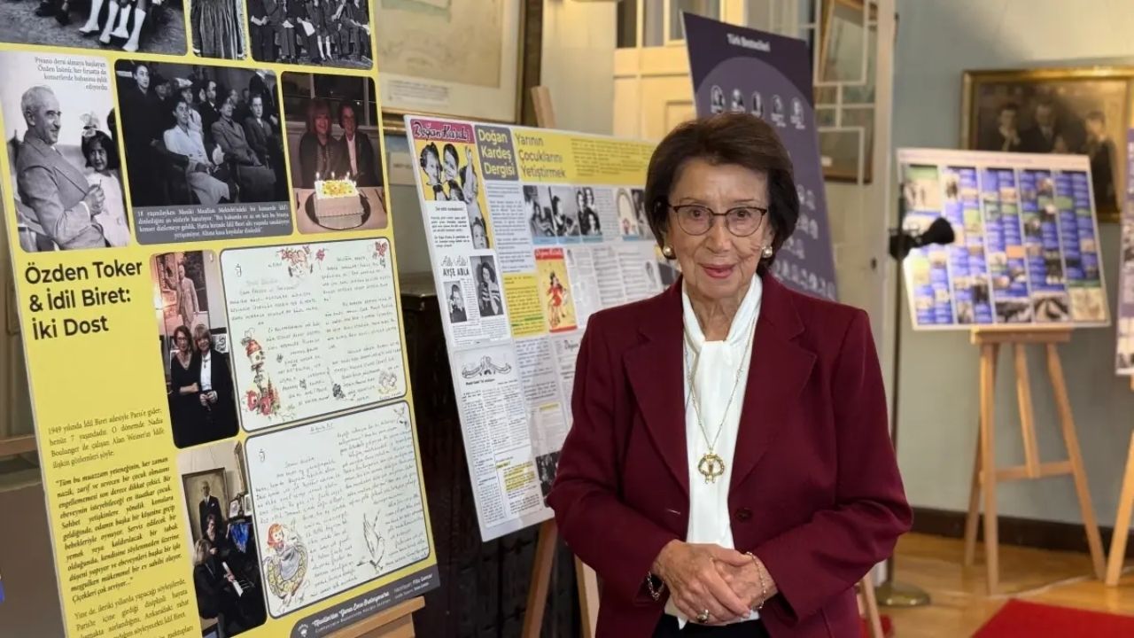 Cumhuriyetin Müzik Serüveni 'Mavilim'den Yunus Emre Oratoryosu' Sergisi Açıldı