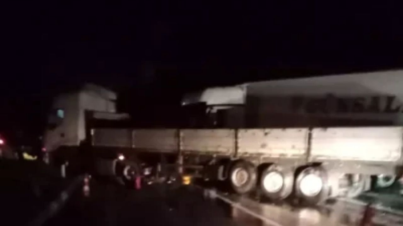 Denizli'de Yağmurlar Kaza Riskini Arttırdı