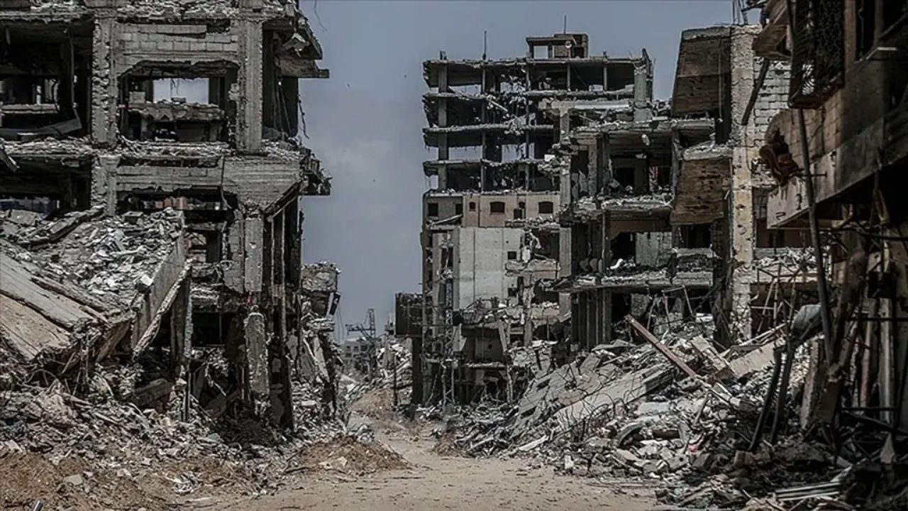 İsrail Gazze'yi Hedef Almaya Devam Ediyor