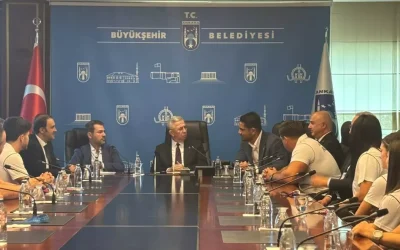 ABB ASKİ Spor’dan Madalyalı Sporcular, Mansur Yavaş’ı Ziyaret Etti