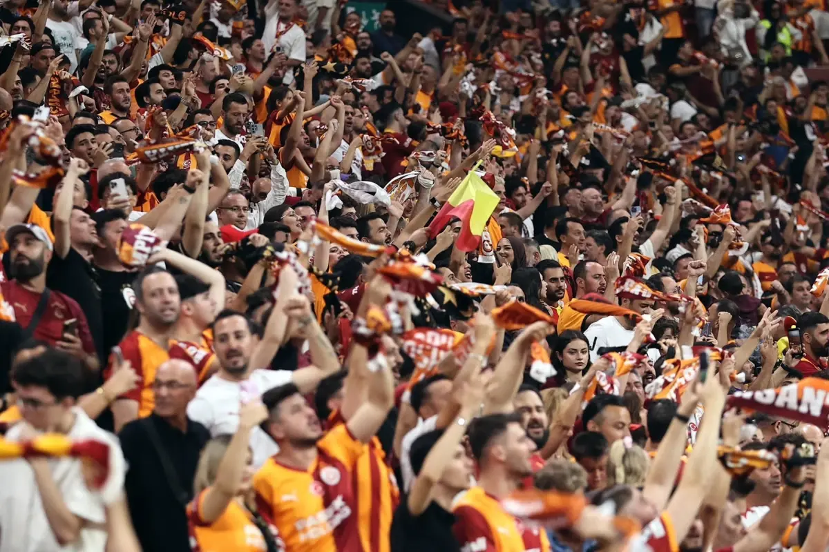 galatasaray-dan-hakem-atamasina-tepki-degistirin-19183713_6269_amp.jpg
