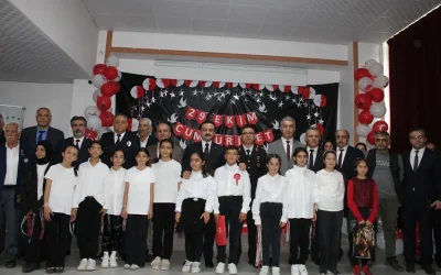 Malatya’da Cumhuriyet Bayramı Coşkusuyla Kutlandı