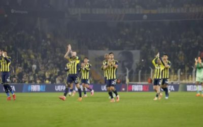 Fenerbahçe – Ferencvaros ilk yarıda golsüz beraberlikle bitti.