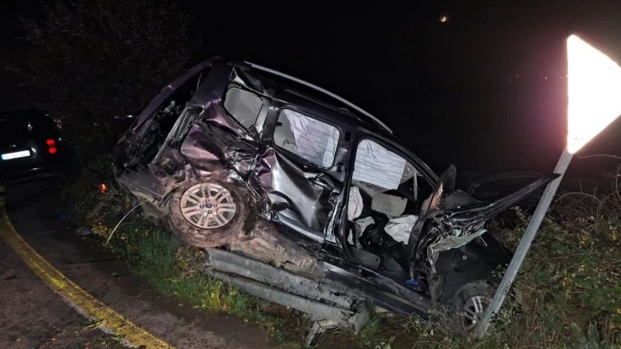 Sakarya'da Trafik Kazası Bir Ölü, İki Yaralı