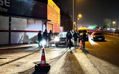 Büyükçekmece’de Otomobilde Silahlı Kavga: 2 Ölü, 1 Yaralı