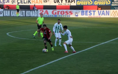 Vanspor FK, Serik Spor karşısında 1-0 yenildi.