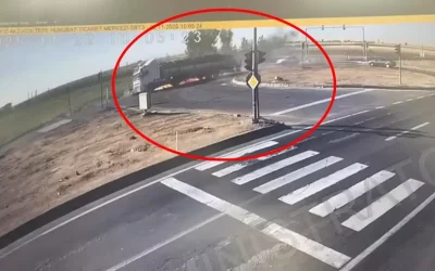 Mardin’de TIR Kazası: Alev Alan Araç Kontrol Altına Alındı