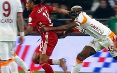 Antalyaspor-Galatasaray Maçına Damga Vuran Olay: Osimhen Bilerek Kart Görmüş Olabilir m