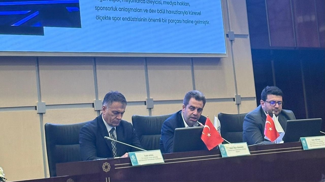 Esporun Geleceği İTO Seminerinde Ele Alındı Yazar Spor’u Temsilen Remzi Kıransal Katıldı