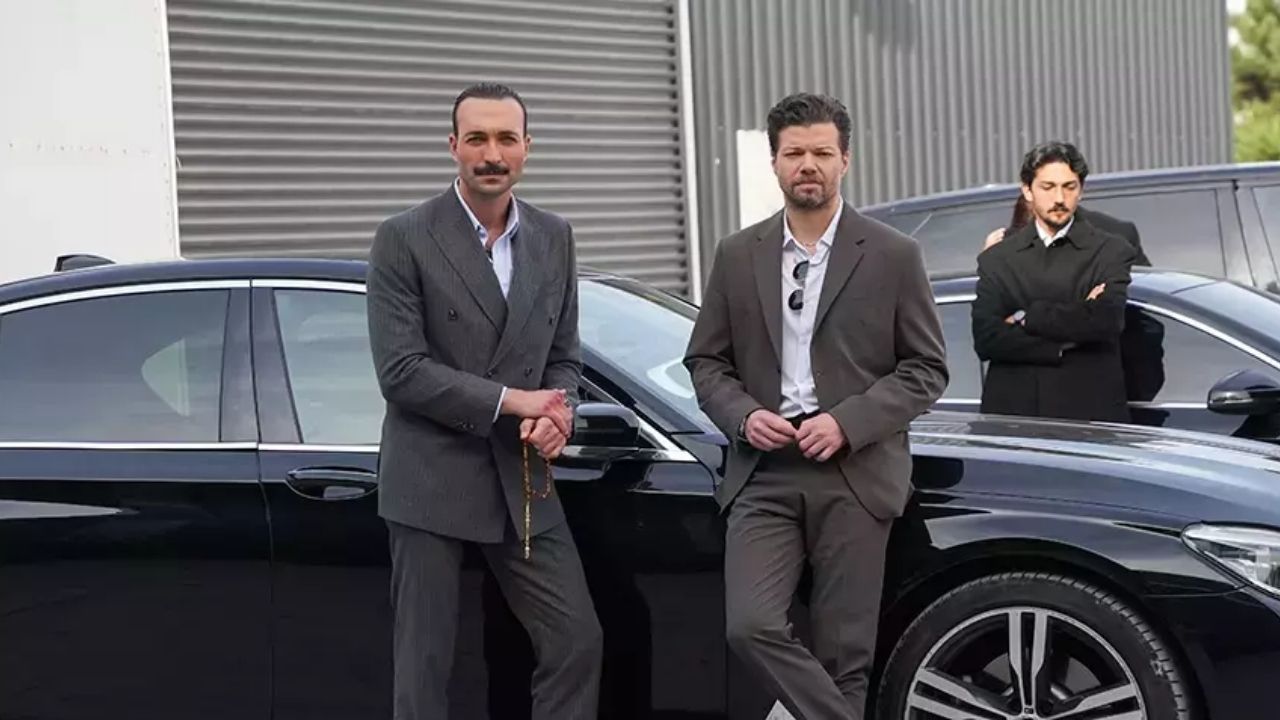 Eşref Rüya’nın efsane ikilisi “Ne yapalım aga”