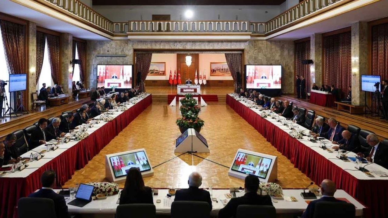 Numan Kurtulmuş, İmralı Süreci komisyonuyla toplantı yapacak