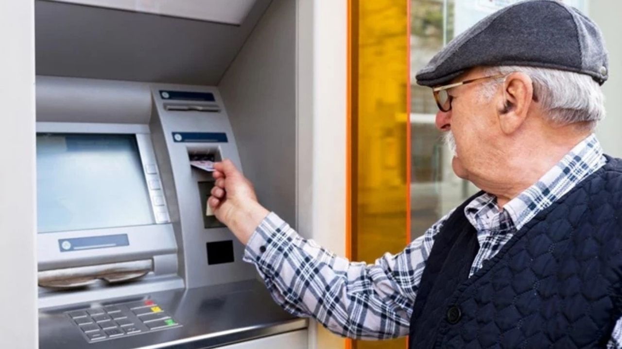 SGK Uzmanı Özgür Erdursun, en düşük emekli maaşını açıkladı