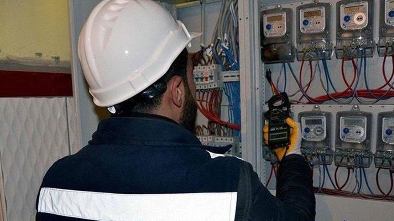 Elektrik Sayaçlarında Büyük Değişim Söküm ve Yenileme Takvimi Açıklandı